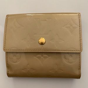 Louis Vuitton Vernis Elise wallet
